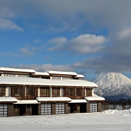 Kasara Niseko Village Townhouse - Small Luxury Hotels Of The World ภายนอก รูปภาพ